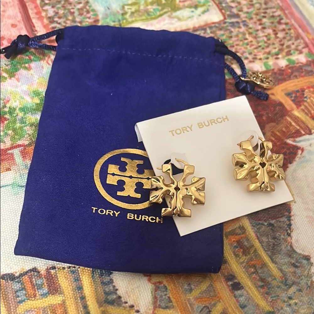 Sale until Jun 25 then I will remove it)Tory Burch Gold Logo Stud Earrings